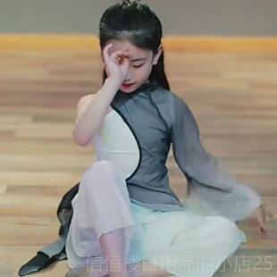高档儿童典舞左手指月舞伞蹈演出服飘逸女扇子古舞练学生民族古风