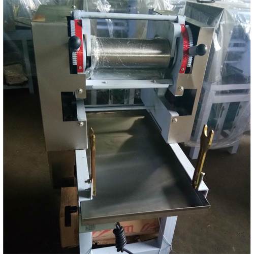 多功能叠皮一体爬杆挂面机零售不锈钢面条机压面机