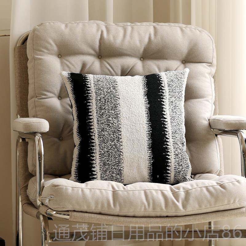 正品蔓家 in简约黑白提花抱枕越客厅沙发靠垫s样头板间床靠枕