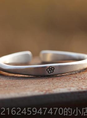 高档9创99纯银手古工原设计实心磨砂法覆古梅花手镯送闺女友蜜