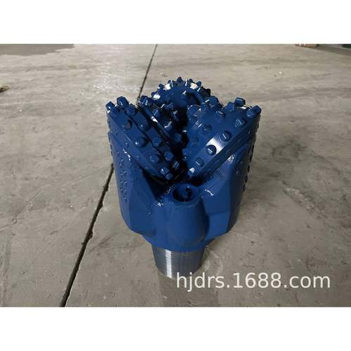 5.5寸13.7可m镶齿三牙9轮钻头用于水mLSC井油气井