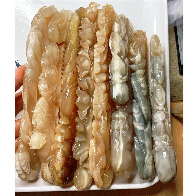 天然高贵羊角手工精雕刻梳子一物一拍防止静电耐用羊角梳子拍照挑