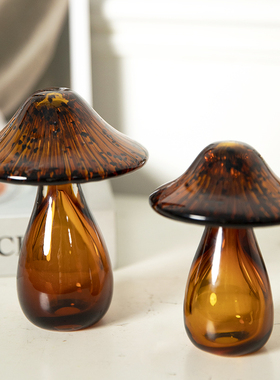 柏梵简约现代琉璃艺术蘑菇摆件高档创意酒柜书柜客厅桌面装饰品