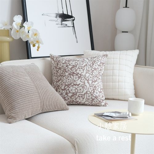 法式花朵抱枕咖色客厅沙发靠垫靠枕轻奶油色中古靠包复古床头靠背