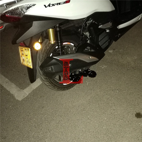 适用大阳ADV150 350 V锐125T改装排气管防摔球胶杆前轮防摔前叉杯