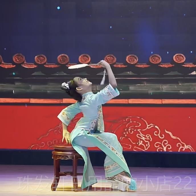 高档少儿原创剧目饰格格演出服儿童还珠格格服服古装清朝满族宫廷