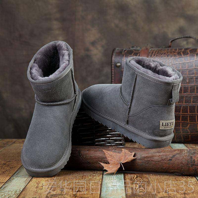 高档皮毛一体羊毛短靴雪地男靴女靴子面防滑东北加棉鞋绒加厚包鞋