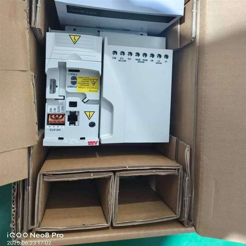 ABB变频器ACS355-03E-15A6-4 23A1 31A0 38A0 44A0