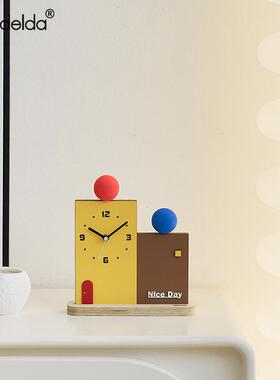 Mandelda现代创意办公桌面时钟摆件卧室房间家居客厅座钟装饰礼品