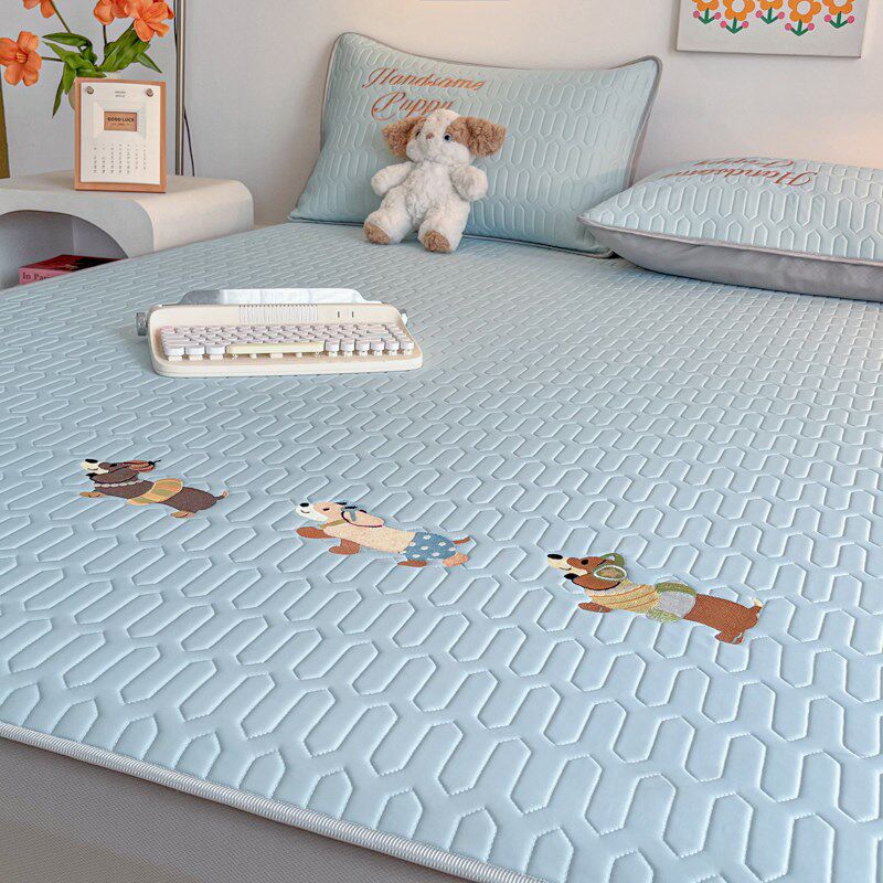 腊肠狗乳胶凉席三件套2025新款床笠款夏天冰丝软席子可机水洗床垫,床上用品,乳胶席,淘宝优惠券,粉丝福利购,淘宝优惠卷