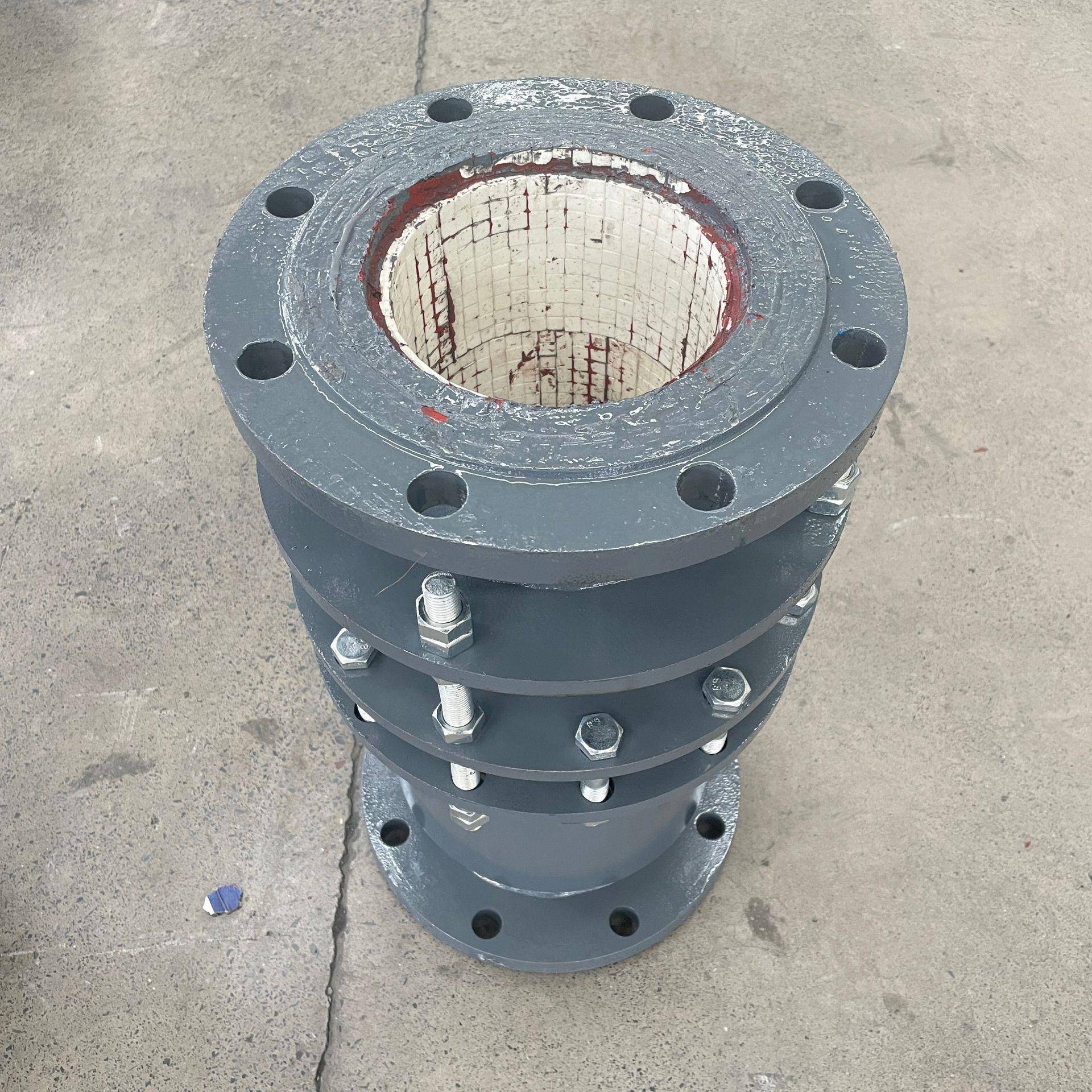 内单衬陶瓷双法限位伸缩兰器球铸铁法兰内衬耐磨陶瓷传SSQ力磨接