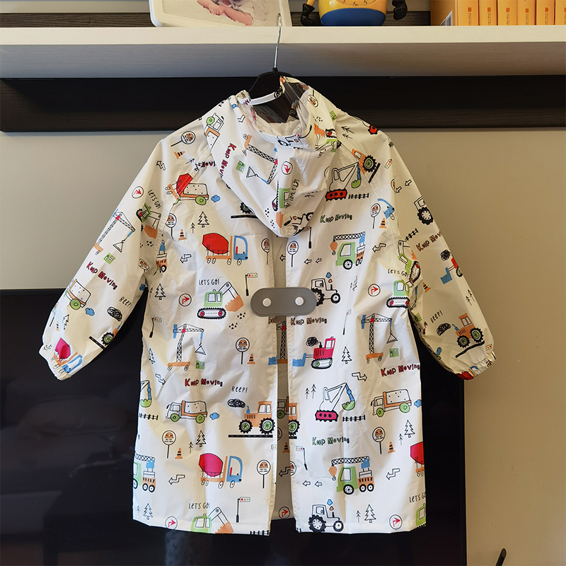 儿童雨衣轻薄速干透气男童女童小学生小孩宝宝幼儿园上学带书包位