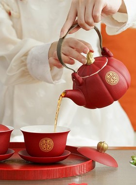 P22结婚敬茶杯装一对红色改口敬酒杯女方婚礼陪嫁用品