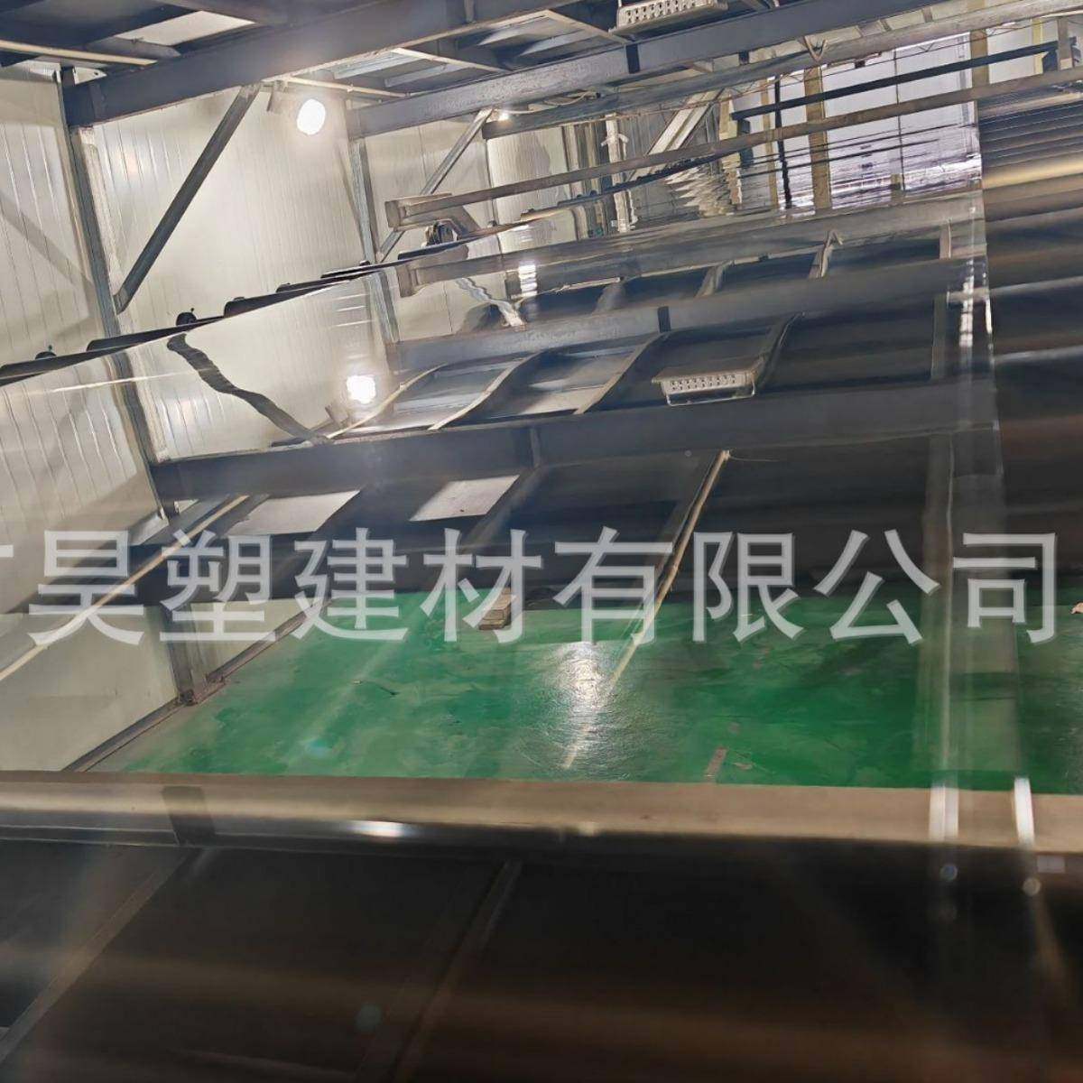 富润10mm14PC耐力板1.22/.1..碳56/182/2.1聚酸酯卷材