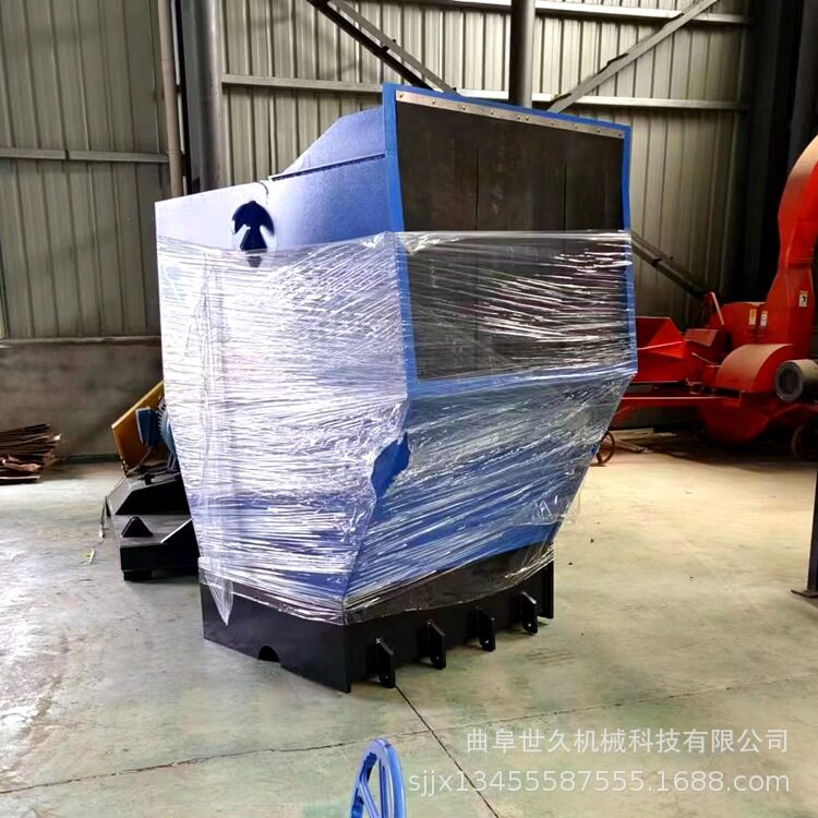 世久立式橡塑管材大型粉碎机