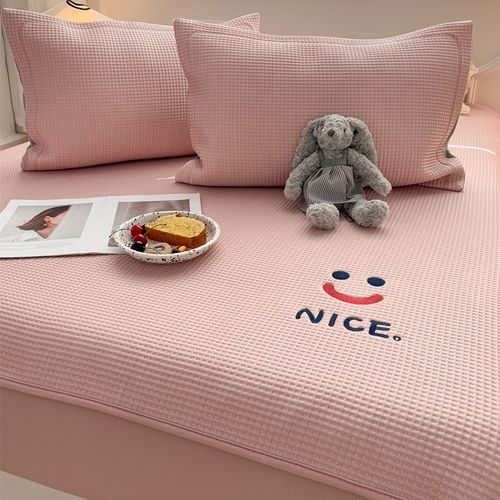 A类母婴级简约粉冰豆豆凉席床笠款夏天2025新款可机洗冰丝软席子