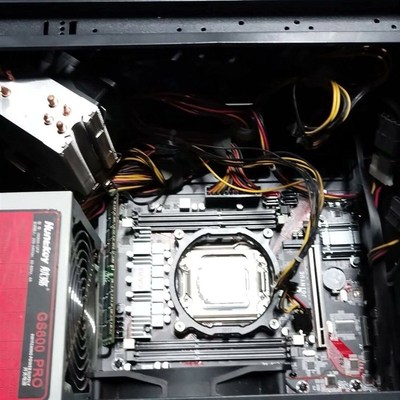 精粤X79M 主板加E5-2667V2CPU 两根3代16g