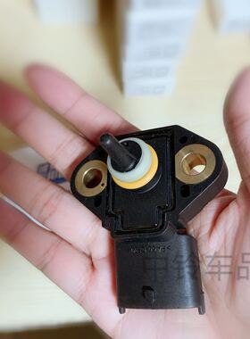 潍柴专用配件发动机柴油机配件023015机油压力温度传感器