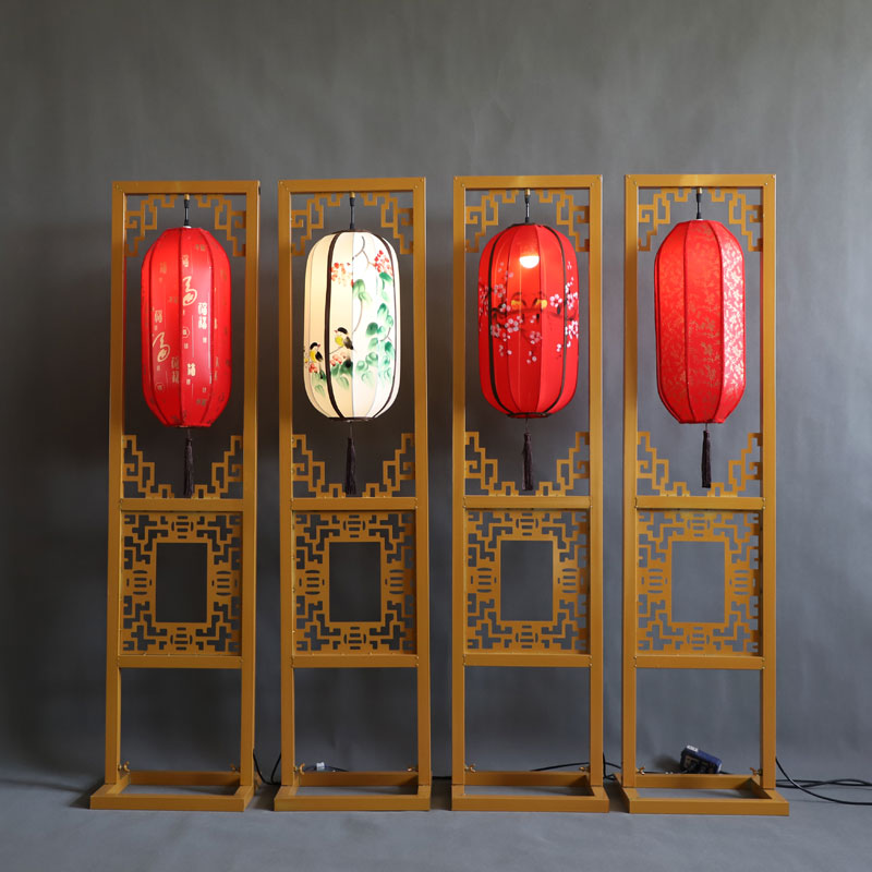 新款中式婚庆道具铁艺灯笼路引汉唐婚礼舞台布置仿古宫灯路引摆件