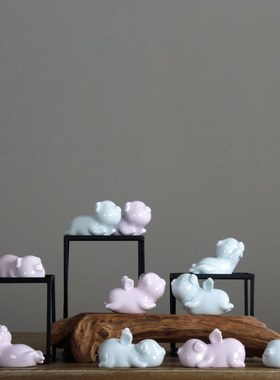 陶瓷飞猪家居摆件掌上明珠摆件粉色/影青色陶瓷生肖猪摆件饰品