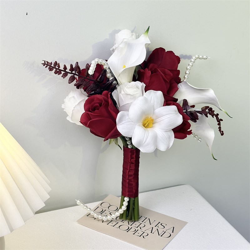 出嫁新娘手捧花高档保湿红色玫瑰仿真花婚纱摄影假花领证登记花束