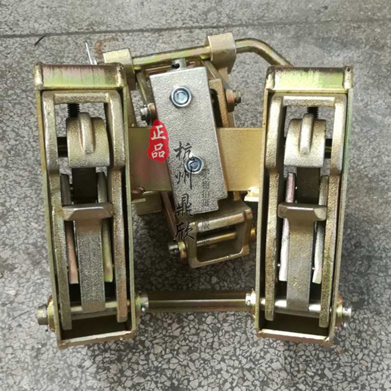 促销油桶夹具配件叉车桶夹鹰嘴配件上下钩弹簧卸桶抱桶器配件总成