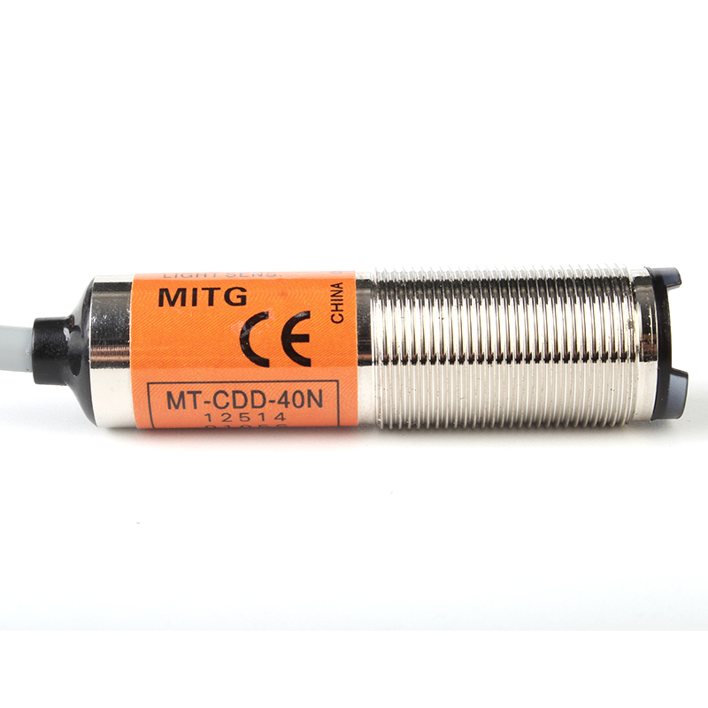 M18漫反射光电开关传感器D-N红外感应开关四线NPN常开常闭2V