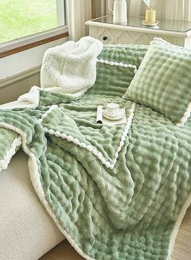 枕202ITE5新款抱毯子可折叠收纳绒小毯靠垫多功能午毯法兰绒休毯