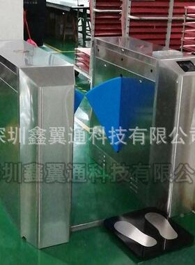 显防静电三闸示指纹人脸测辊试ESD门禁系统显示83307屏人员信息系