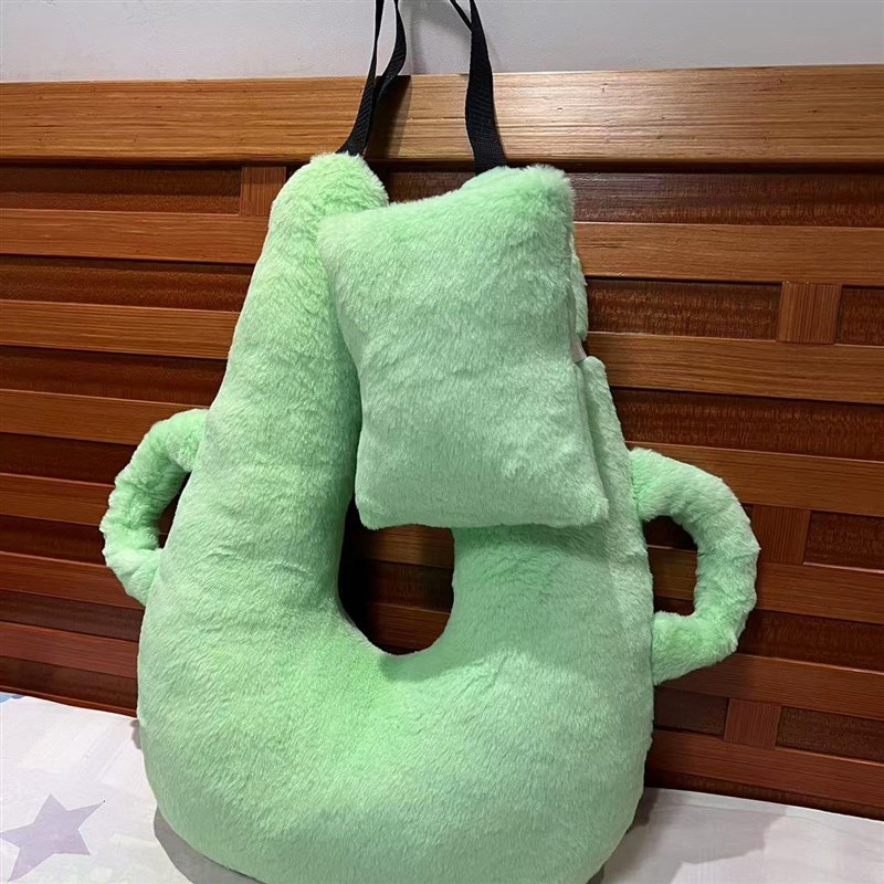 U型多功能精品车载可爱毛绒车枕靠垫护颈座椅腰枕抱枕睡觉两用