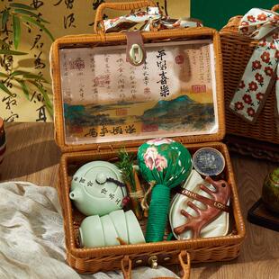 生日礼物公司送员工客户实用礼品美业团购高端国潮风编织篮伴手礼