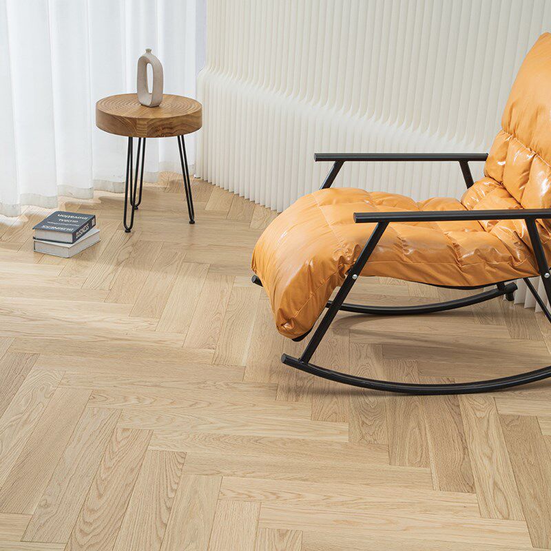 蓝琪佳尔橡木人字拼3毫米表层全桦实木多层地板环保ENF级耐地热