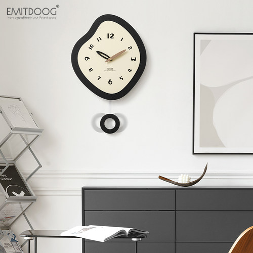 EMITDOOG免打孔现代简约挂钟客厅艺术钟表时尚大气饭厅时钟挂墙
