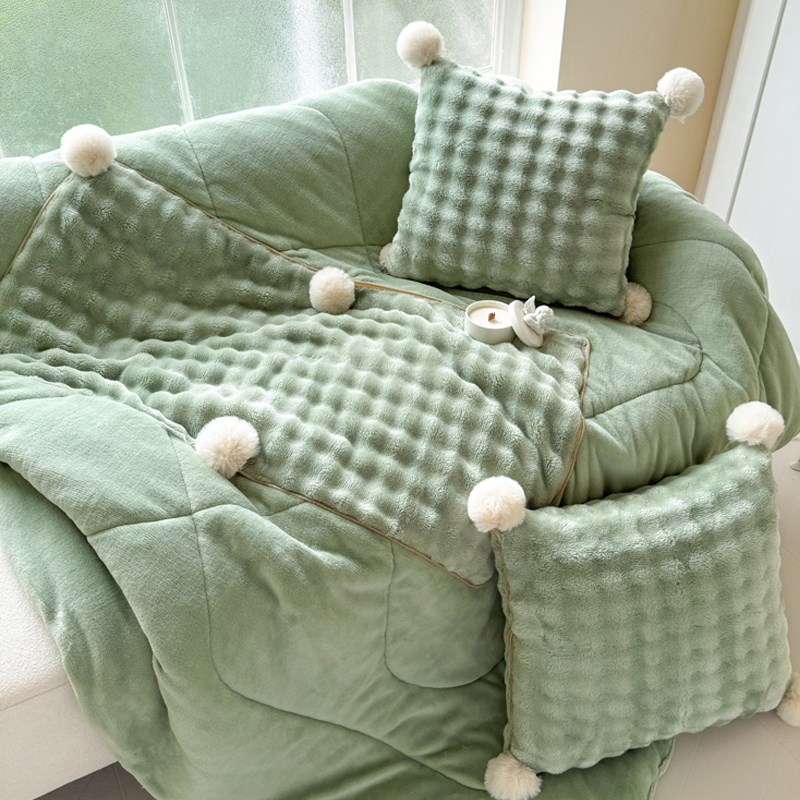 兔毛绒抱枕被子两用纯色加厚车载小枕头简约办公室宿舍午睡盖毯冬