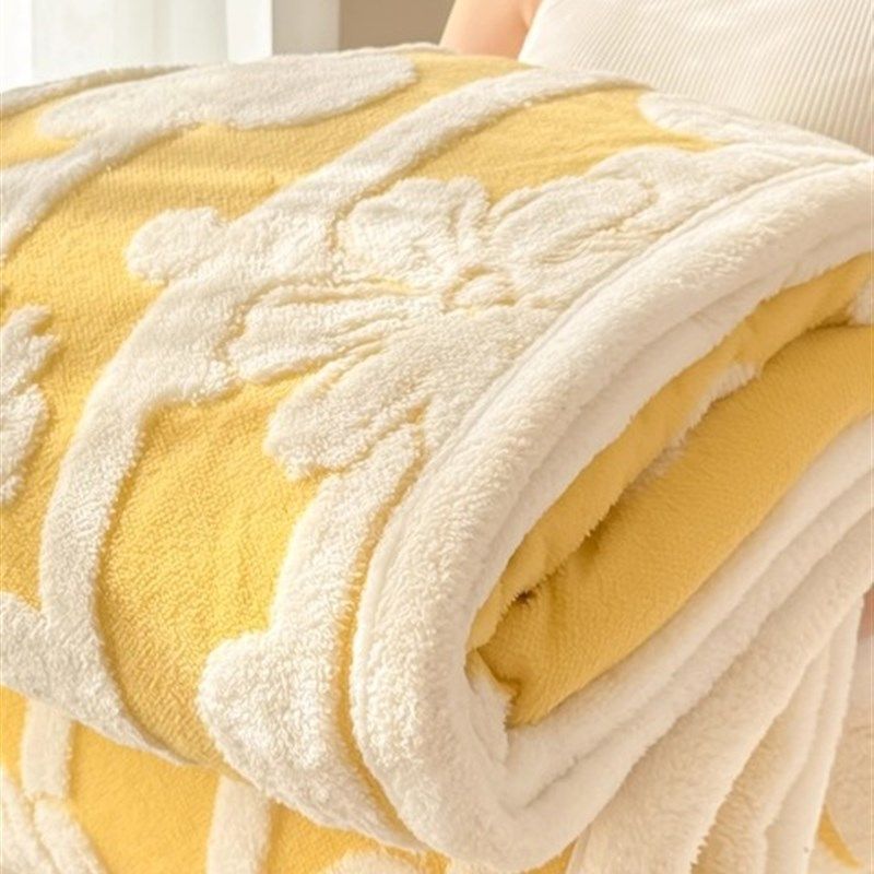 雕花剪花毯子带盖毯子A类母婴级加厚秋冬款办公室沙发毯盖布四季