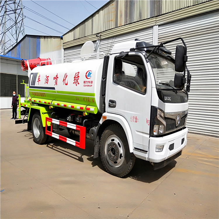 东风9.2吨洒水车30米雾炮降尘