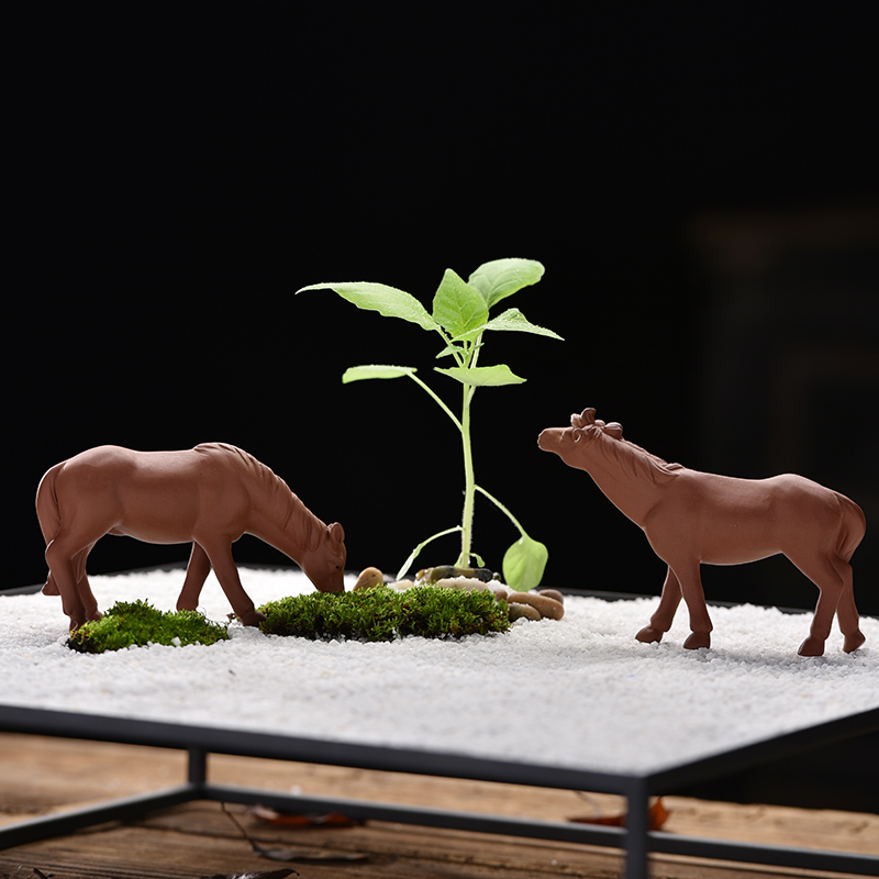 陶瓷小马觅食摆件花盆庭院假山流水微景观动物装饰品布景盆景配件