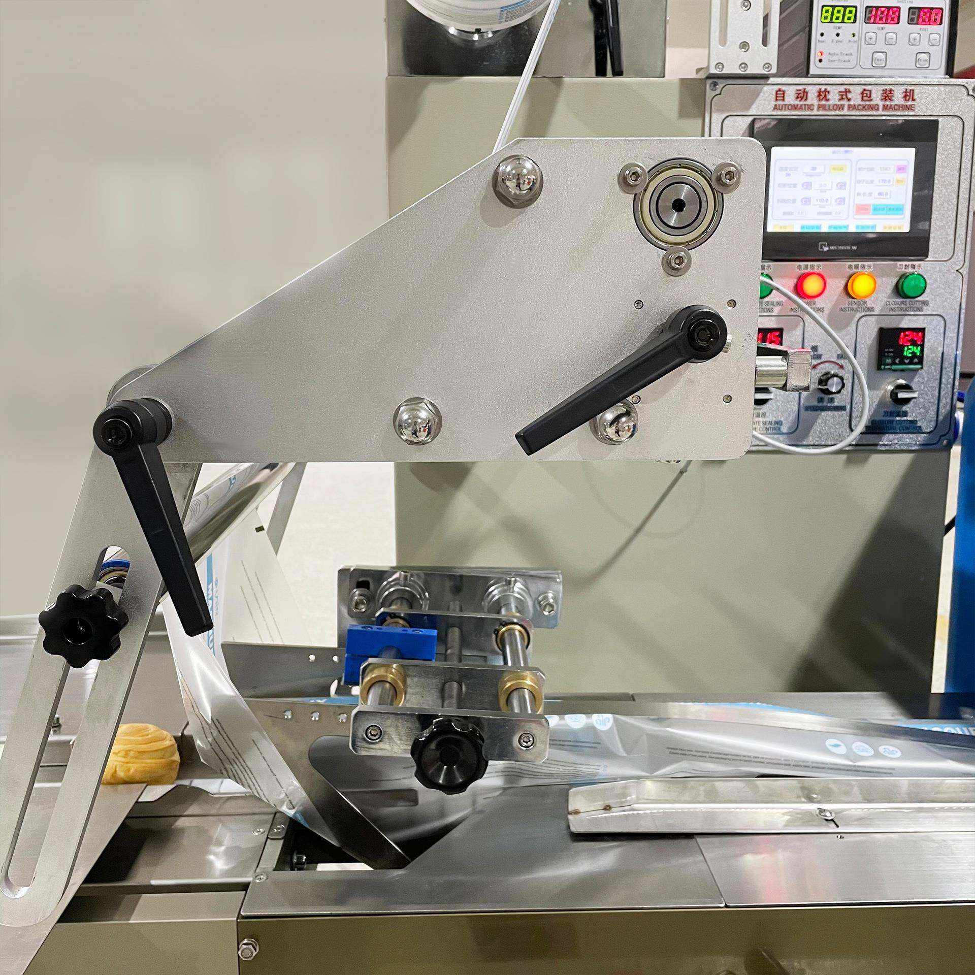 全自动枕式包装百洁布清洁海绵洗碗布枕式包装机直械KD-450化发设