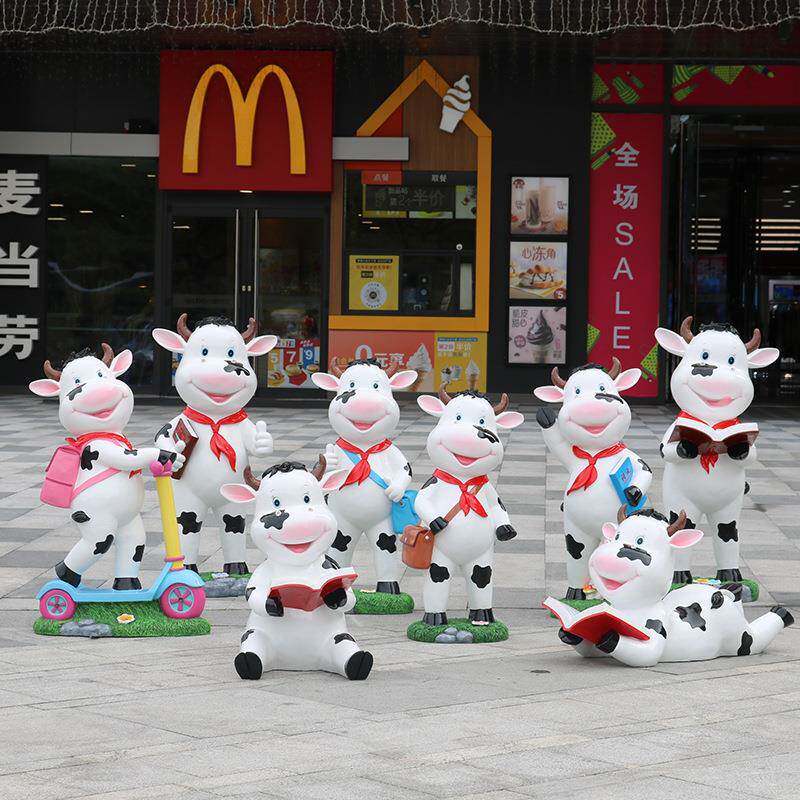 卡通商场雕塑卡美户外饰品幼儿观LWL摆园园件雕塑外玻璃装饰奶牛