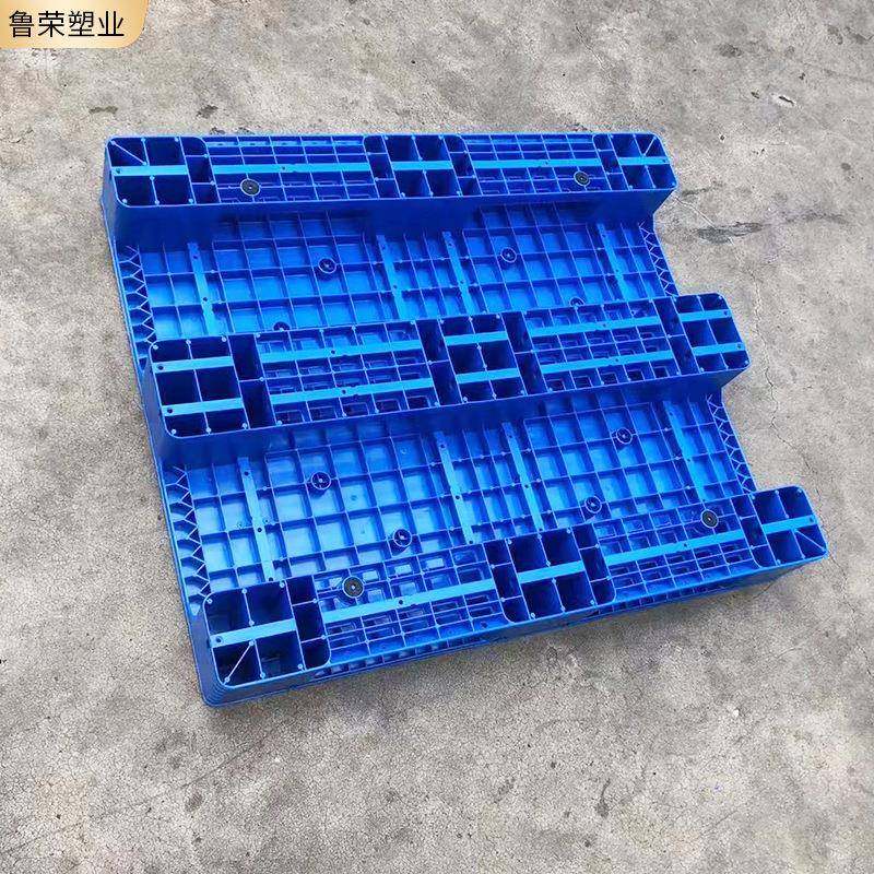 112内置钢管川字平板塑焊接四面进叉塑料卡板GWH仓库周2转料栈板