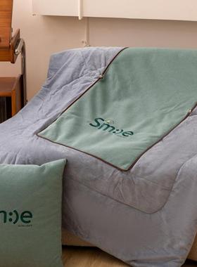 加厚晶绒F97H8M66抱枕被子两用二合一水午靠休枕被汽车枕办公室午