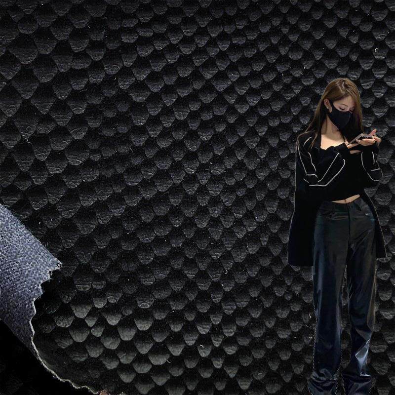 0.7mm柔软蛇纹蛋白PU服装皮革面料皮衣皮裤皮裙夹克装饰鞋材箱包