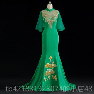 高档式典雅白尾晚礼装服长t台中表演服鱼尾修派身中袖年度对礼服