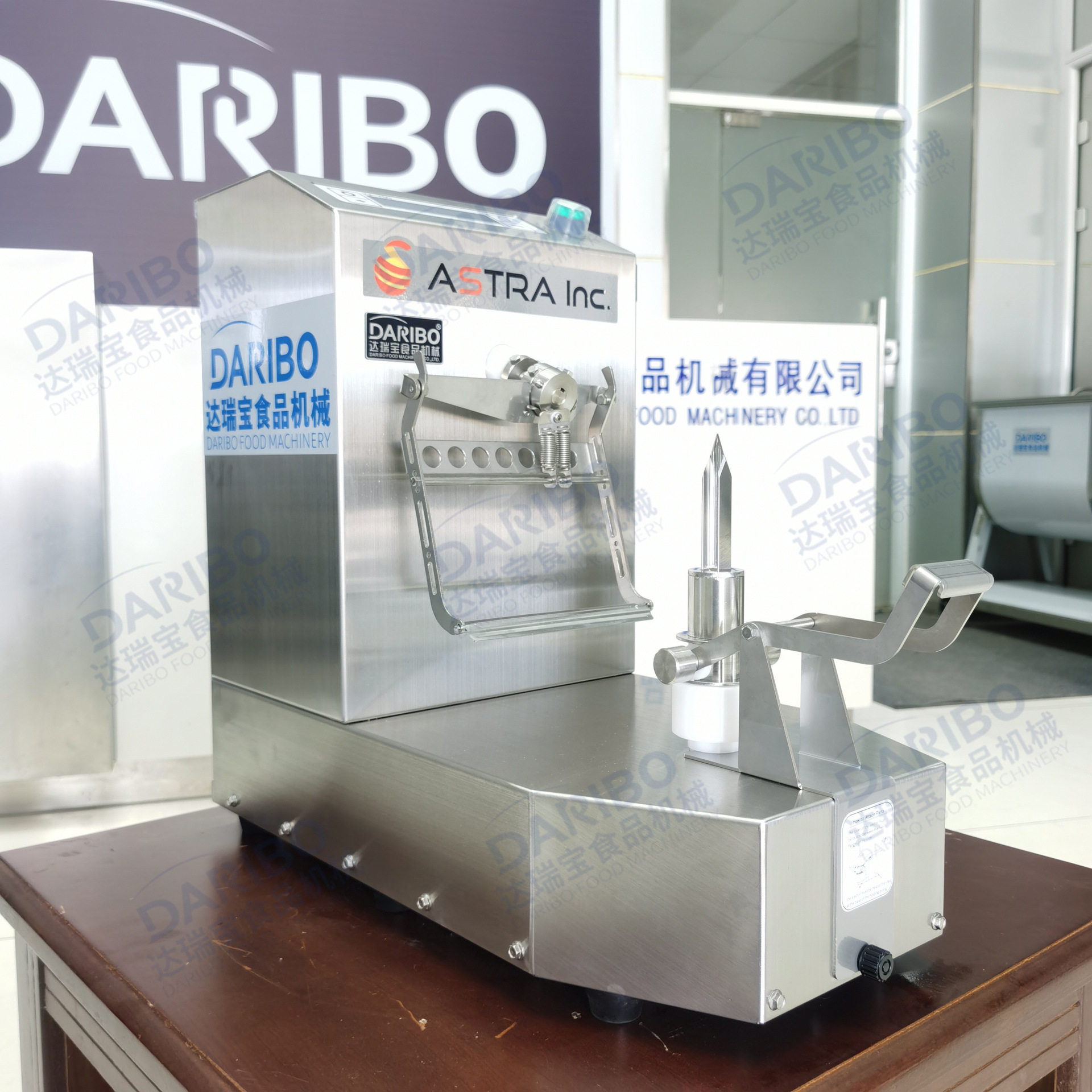 W多功能水果削皮机 半自动红苹果削皮机电动青苹果削皮器水果加工,清洗/食品/商业设备,肉制品加工设备,淘宝优惠券,粉丝福利购,淘宝优惠卷