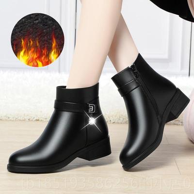 高档妈冬妈鞋软底女真舒皮短靴粗低跟适秋新款中年女鞋加绒保暖跟