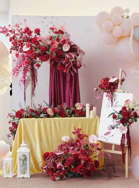 婚红色套装婚礼JDZ迎宾花组桌花排路引庆花堆婚花宴背景布置花