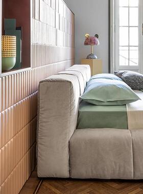 SABA像素床意式极简现代简约榻榻米软包磨砂布艺别墅双人主卧婚床