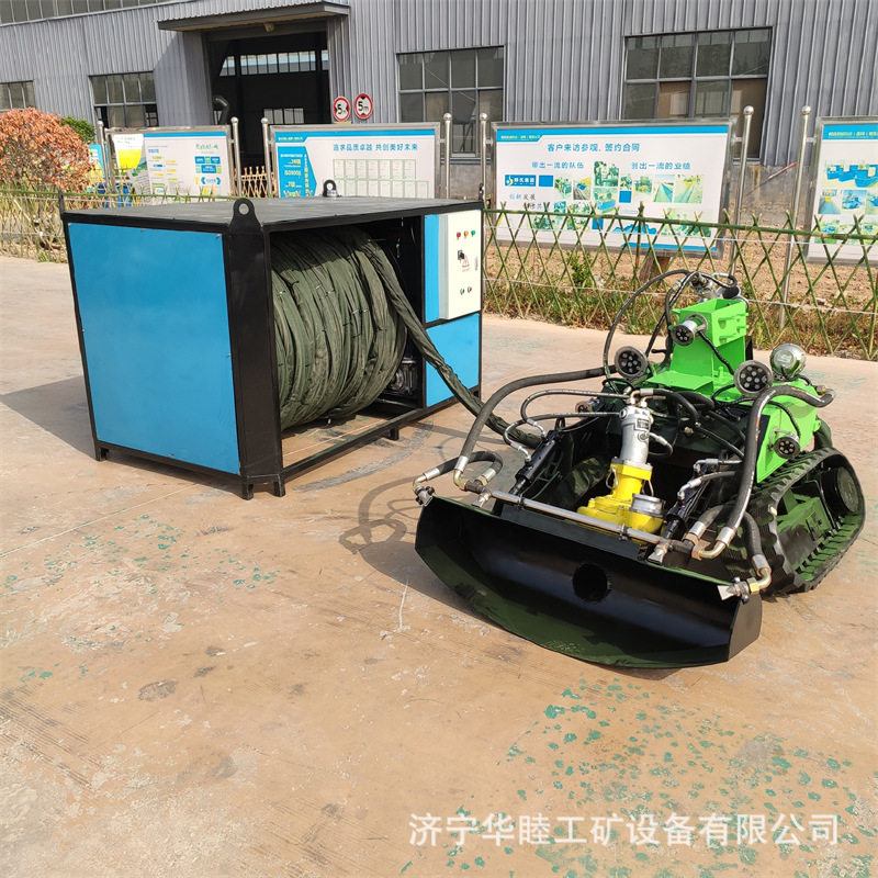 水面油污管道清淤疏通排污设备市政工程下水道涵洞淤泥清理机器人