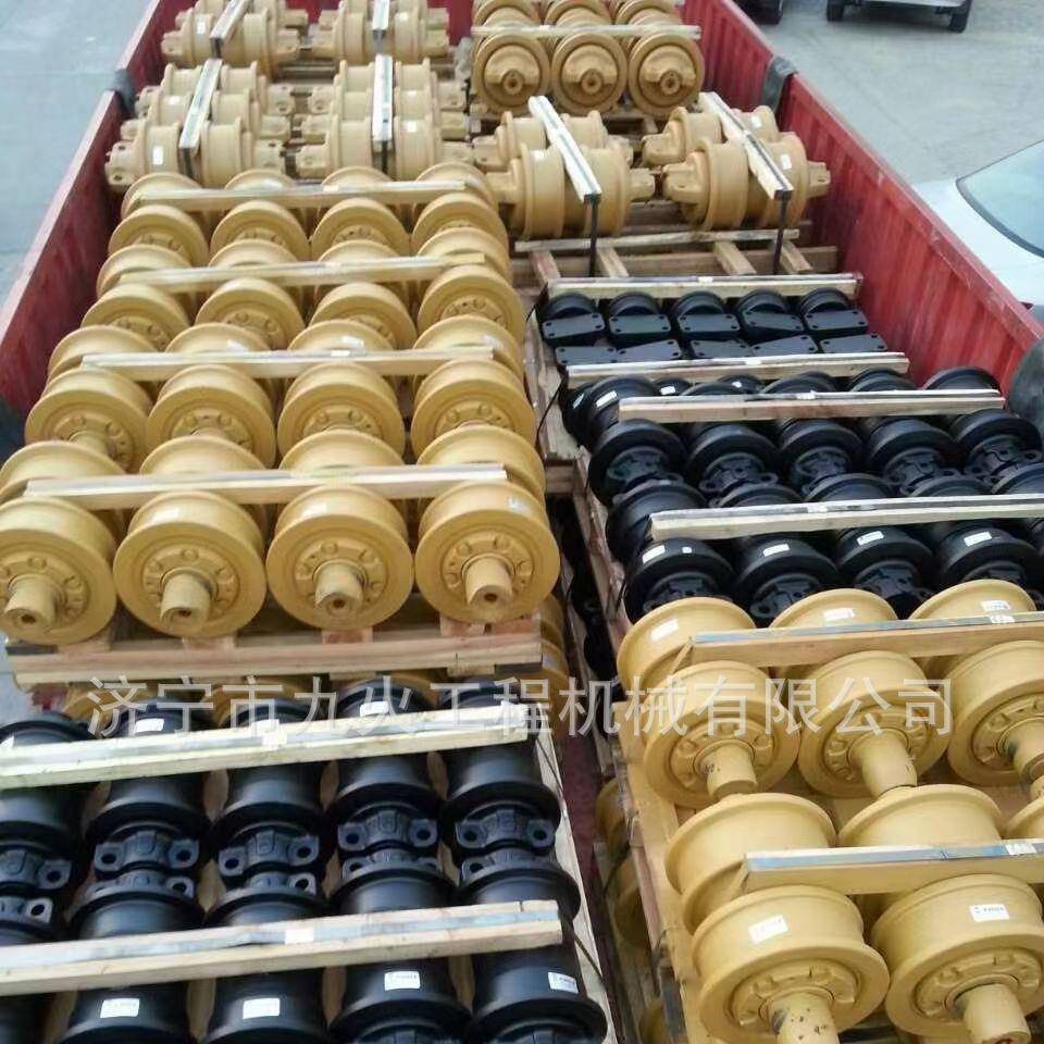 宣工SD9推土机引导轮拖链轮支重轮驱动齿履带链条履带板