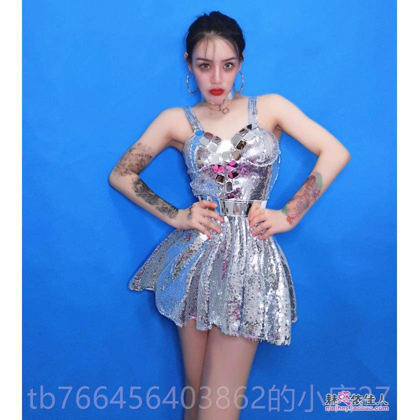 新款新夜店持吧ds演出服gogo领舞酒性感大款气dj女嘉宾主人露肩亮